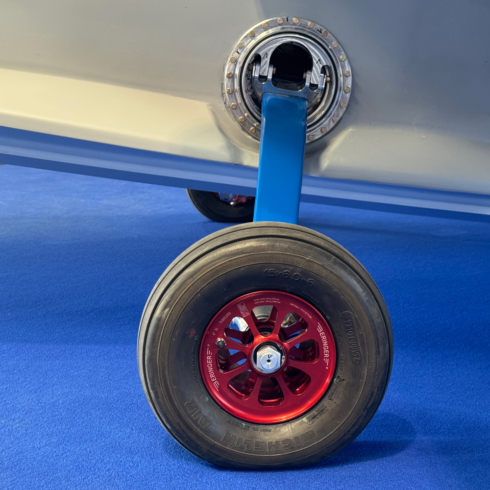 Atol Aurora landing gear